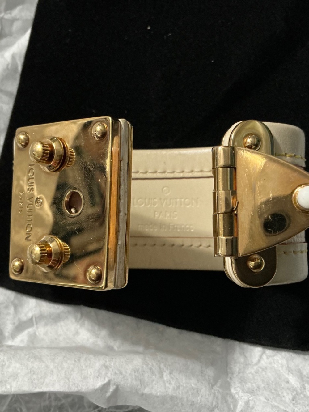 Louis Vuitton Leather and Gold Plated Brass Hardware Cuff Bracelet,Authentic - Picture 4 of 6
